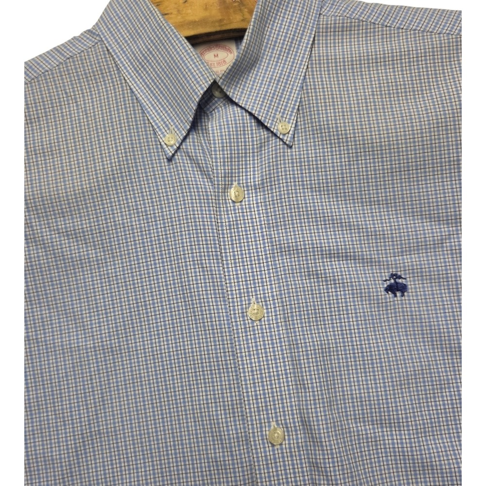 Brooks Brothers Mens M Traditional Fit Non-Iron Cotton Short Sleeve Button Down